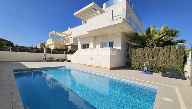 VILLA - Resale - LA ZENIA -
                Costa Blanca