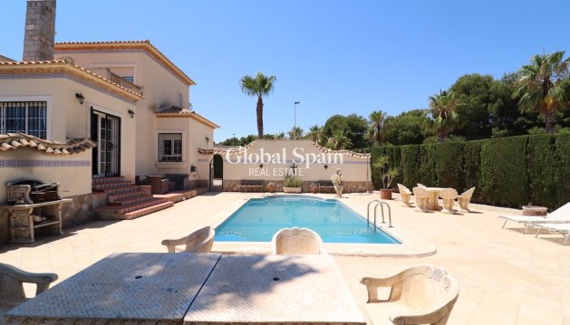 Villa - Resale - Las Ramblas -
                Las Ramblas