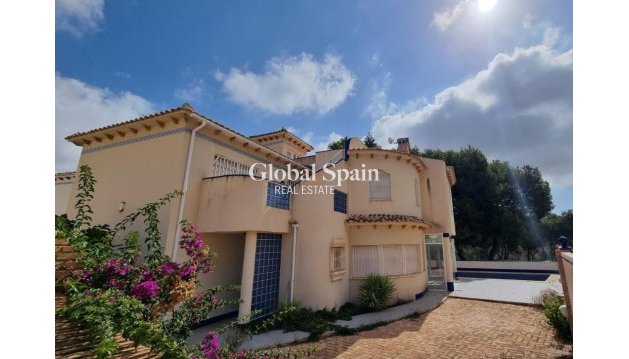 Villa - Resale - Las Ramblas -
                Las Ramblas