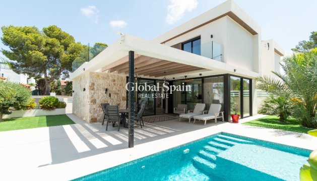 Villa - Resale - LOS BALCONES - LOS ALTOS -
                LOS BALCONES - LOS ALTOS