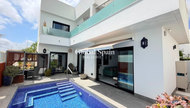 VILLA - Resale - LOS MONTESINOS -
                Costa Blanca