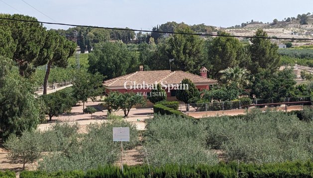 VILLA - Resale - MURCIA -
                Inland