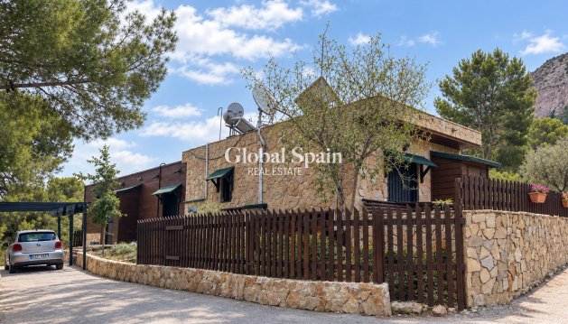 VILLA - Resale - MURCIA -
                Inland