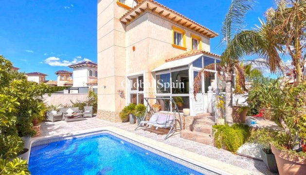 VILLA - Resale - ORIHUELA COSTA -
                Costa Blanca
