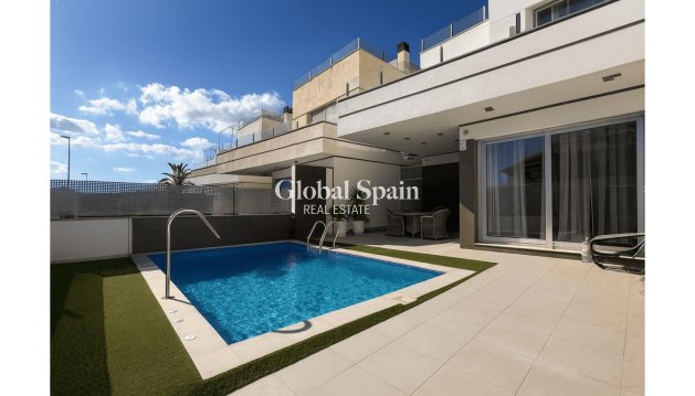 VILLA - Resale - ORIHUELA COSTA -
                Lomas de Cabo Roig