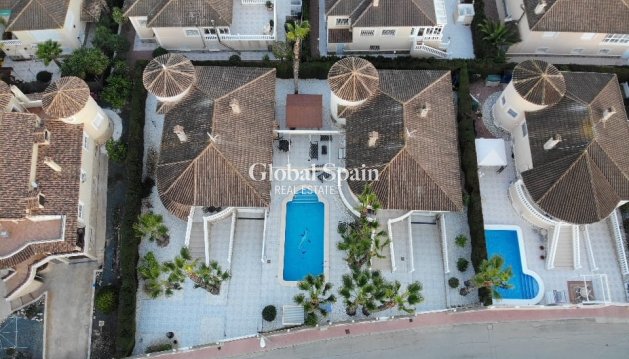 Villa - Resale -
                ORIHUELA - k2277