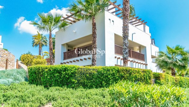 VILLA - Resale - ORIHUELA -
                LAS COLINAS GOLF RESORT