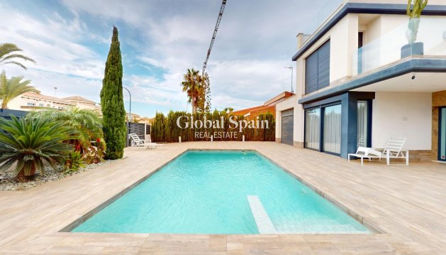 VILLA - Resale - PLAYA HONDA -
                Costa Calida