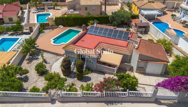 VILLA - Resale - ROJALES -
                Centro de la Ciudad Quesada