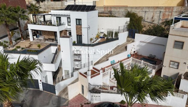 VILLA - Resale - ROJALES -
                Costa Blanca