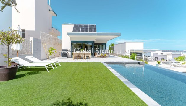 Villa - Resale - SAN MIGUEL DE SALINAS -
                Costa blanca sur