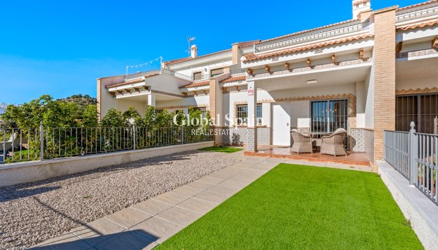 VILLA - Resale - SAN MIGUEL DE SALINAS -
                Inland