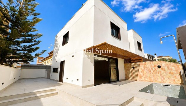 VILLA - Resale - SANTIAGO DE LA RIBERA -
                Costa Calida