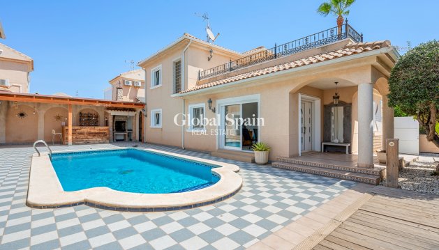 VILLA - Resale - TORRE DE LA HORADADA -
                Costa Blanca