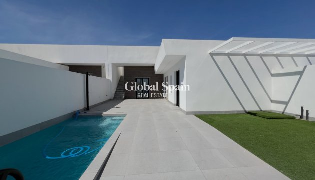 VILLA - Resale - TORRE PACHECO -
                Inland