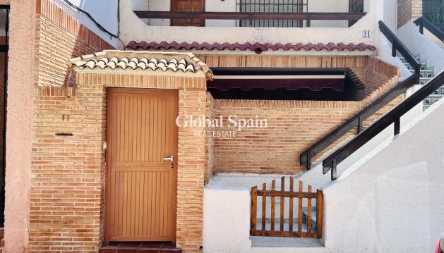 VILLA - Resale - TORREVIEJA -
                Costa Blanca