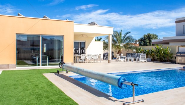 VILLA - Resale - TORREVIEJA -
                La Siesta - El Salado - Torreta
