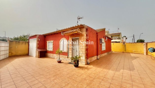 VILLA - Resale - TORREVIEJA -
                LOS BALCONES - LOS ALTOS