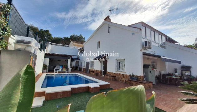 VILLA - Resale - TORREVIEJA -
                LOS BALCONES - LOS ALTOS