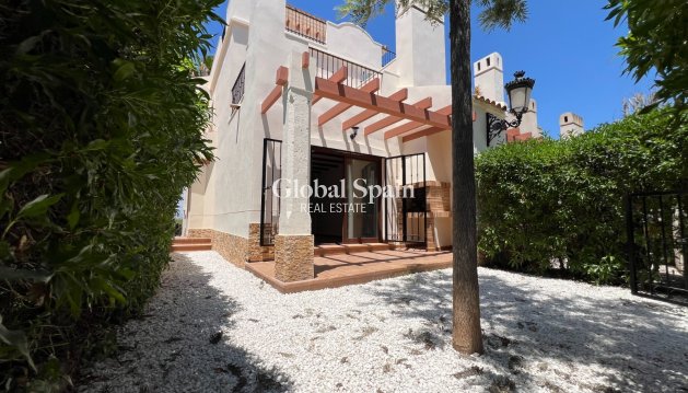 VILLA - Revente - ALGORFA -
                Inland