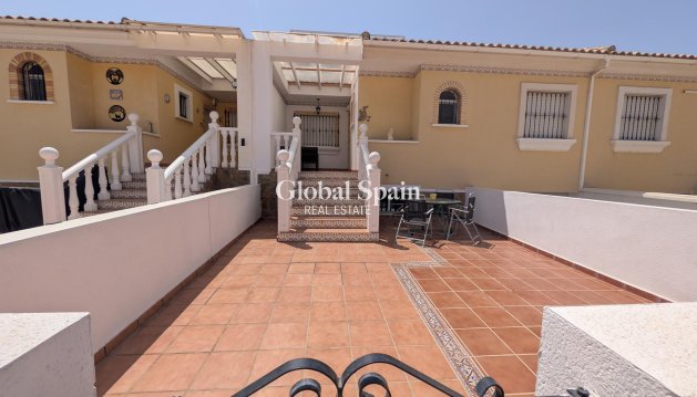 VILLA - Revente - ALGORFA -
                Inland