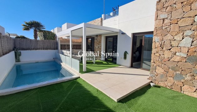VILLA - Revente - CABO ROIG -
                Costa Blanca
