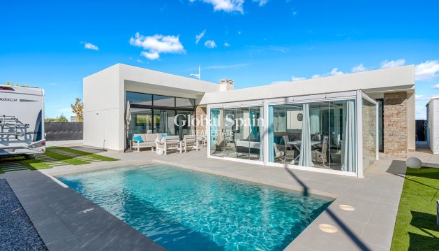 VILLA - Revente - CALASPARRA -
                Inland