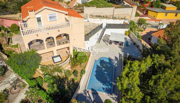 VILLA - Revente - CAÑADAS DE SAN PEDRO -
                Inland