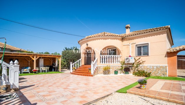 VILLA - Revente - CATRAL -
                Catral