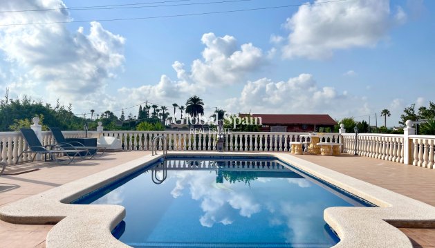 VILLA - Revente - CATRAL -
                Costa Blanca