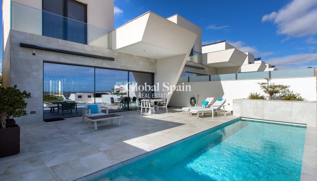 VILLA - Revente - CIUDAD QUESADA -
                CIUDAD QUESADA