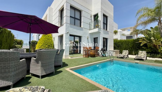 VILLA - Revente - CIUDAD QUESADA -
                Ciudad Quesada
