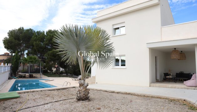 VILLA - Revente - CIUDAD QUESADA -
                CIUDAD QUESADA