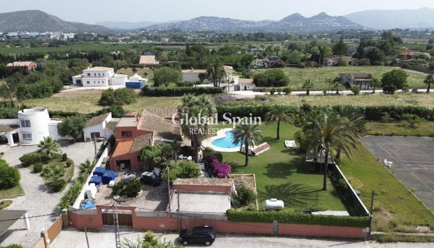 VILLA - Revente - DENIA -
                Costa Blanca
