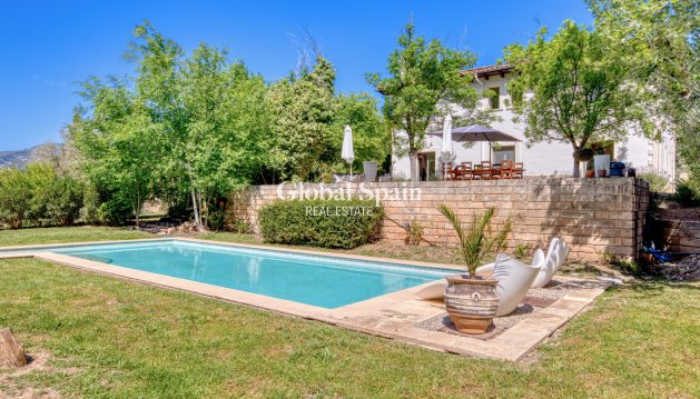 VILLA - Revente - ESPORLES -
                optional location detail