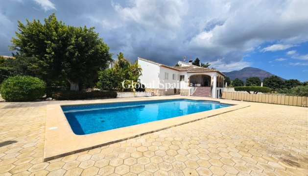 VILLA - Revente - JÁVEA -
                Costa Blanca