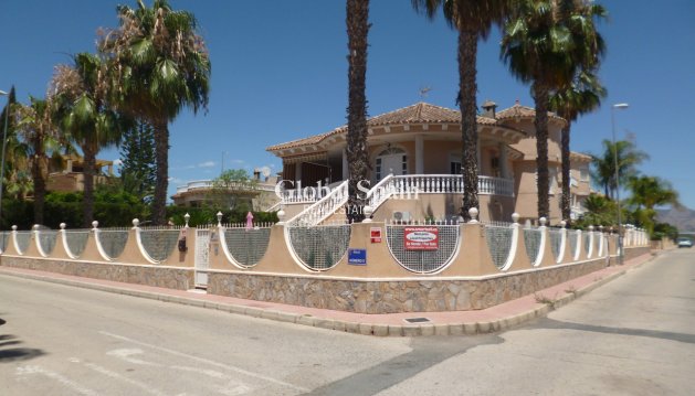 VILLA - Revente - LA MURADA -
                Inland