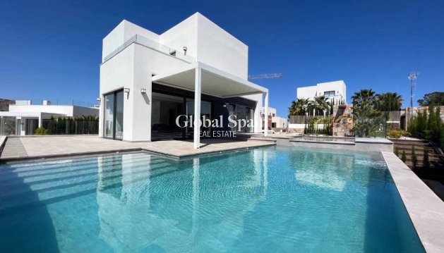 Villa - Revente - LAS COLINAS GOLF RESORT -
                Las Colinas Golf