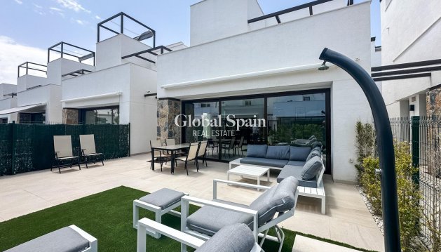 VILLA - Revente - LOS ALCÁZARES -
                Dolores De Pacheco-santa Rosalía
