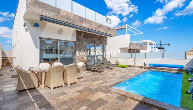 VILLA - Revente - ORIHUELA COSTA -
                Costa Blanca