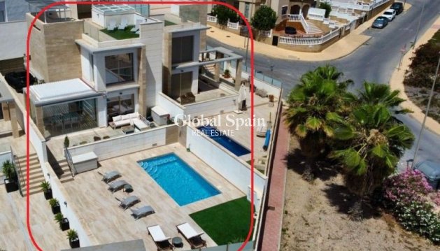 VILLA - Revente - ORIHUELA COSTA -
                Costa Blanca