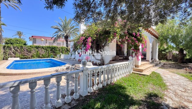 VILLA - Revente - ORIHUELA COSTA -
                Costa Blanca