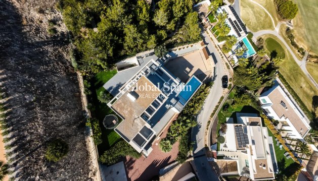 VILLA - Revente - ORIHUELA -
                LAS COLINAS GOLF RESORT