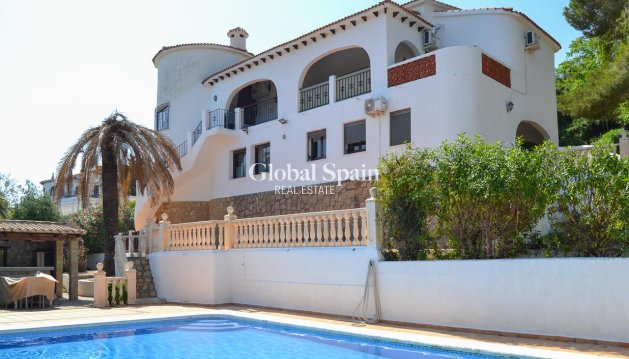 VILLA - Revente - PEDREGUER -
                Inland