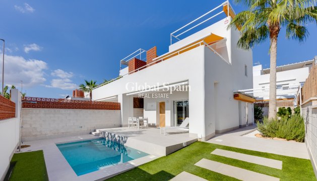 VILLA - Revente - PILAR DE LA HORADADA -
                Pilar de la Horadada
