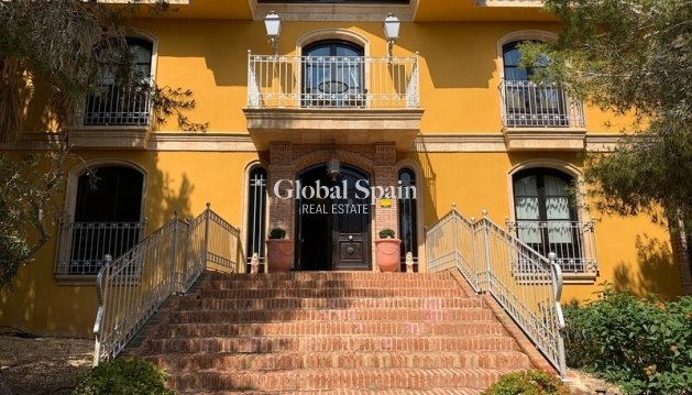 VILLA - Revente - ROJALES -
                Ciudad Quesada