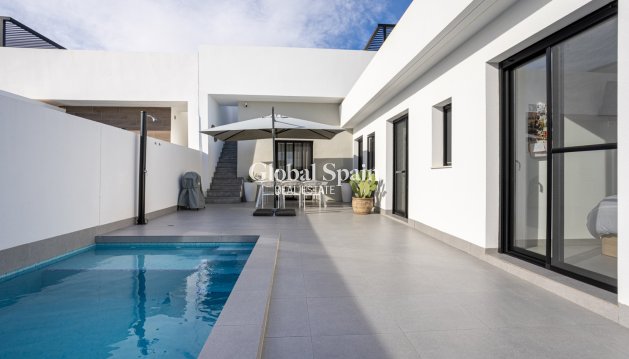 VILLA - Revente - TORRE PACHECO -
                Inland