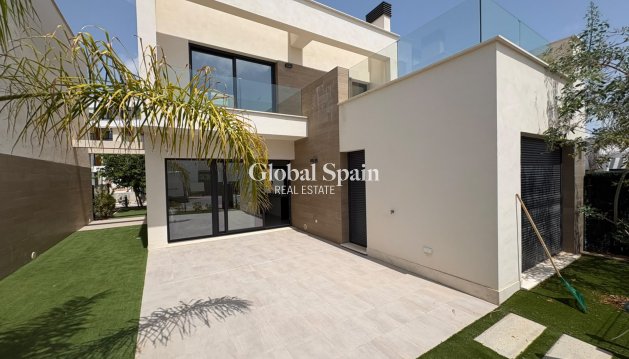 VILLA - Revente - TORRE PACHECO -
                Inland