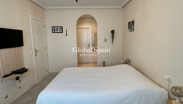 VILLA - Revente - TORREVIEJA -
                Aguas Nuevas