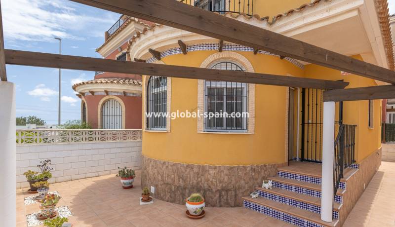 Villa - Rivendita - Los Montesinos - BC-25370